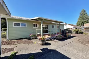124 Hope St, Mossyrock, WA 98564 - Photo 2