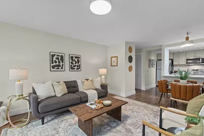 8800 20th Avenue NE #B208, Seattle, WA 98115 - Photo 4