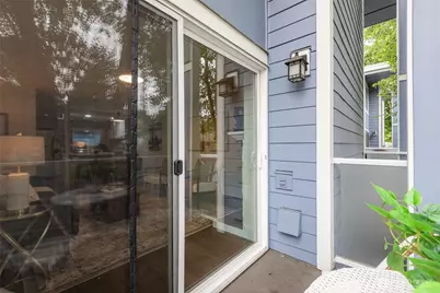 8800 20th Avenue NE #B208, Seattle, WA 98115 - Photo 28