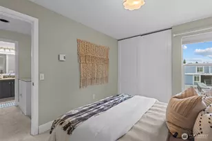 8800 20th Ave NE, Seattle, WA 98115 - Photo 26