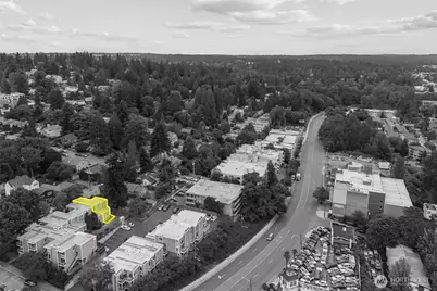 8800 20th Avenue NE #B208, Seattle, WA 98115 - Photo 30