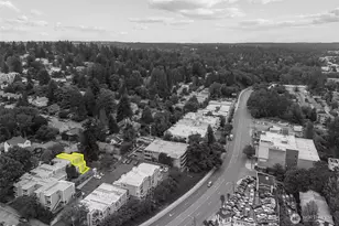 8800 20th Ave NE, Seattle, WA 98115 - Photo 30