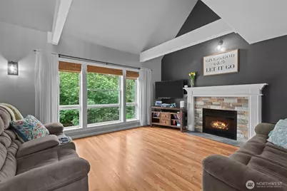 37811 21st Court S, Federal Way, WA 98003 - Photo 2