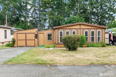 1361 NE Goldie Street #16, Oak Harbor, WA 98277 - Photo 2