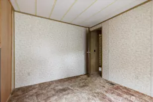 1361 NE Goldie St, Oak Harbor, WA 98277 - Photo 18