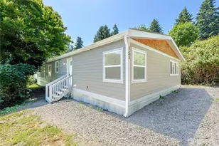 153 Blueberry Hill, Port Ludlow, WA 98365 - Photo 2