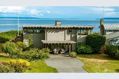 2126 Shore Avenue, Freeland, WA 98249 - Photo 2
