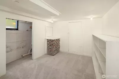 108 N 57th Street, Seattle, WA 98103 - Photo 24