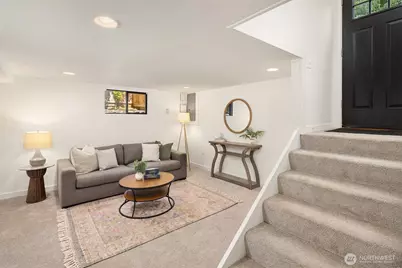 108 N 57th Street, Seattle, WA 98103 - Photo 22