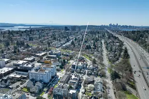 6313 9th Ave NE, Seattle, WA 98115 - Photo 32