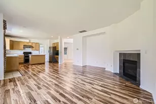 24036 SE 10th Ct, Sammamish, WA 98075 - Photo 14