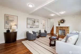 610 N 125th St, Seattle, WA 98133 - Photo 2