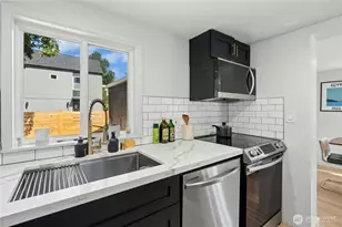 9520 2nd Ave NW, Seattle, WA 98117 - Photo 10