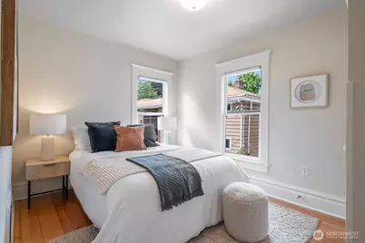 1715 E Mercer Street, Seattle, WA 98112 - Photo 14