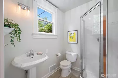 1715 E Mercer Street, Seattle, WA 98112 - Photo 10
