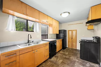 2410 State Street, Everett, WA 98201 - Photo 12