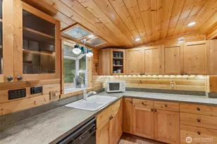 191 Northwoods Cabin, Cougar, WA 98616 - Photo 8
