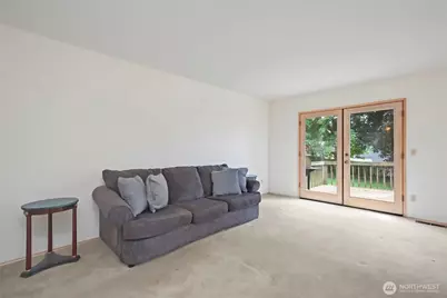 7030 67th Place NE, Marysville, WA 98270 - Photo 2