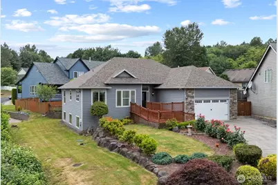 118 Peninsula, Kelso, WA 98626 - Photo 1