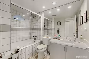 2134 Waverly Pl N, Seattle, WA 98109 - Photo 10