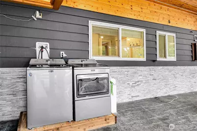 15836 43rd Avenue S, Tukwila, WA 98188 - Photo 32