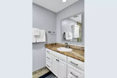 15836 43rd Avenue S, Tukwila, WA 98188 - Photo 18