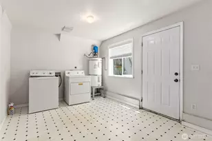 7703 11th Ave SW, Seattle, WA 98106 - Photo 28