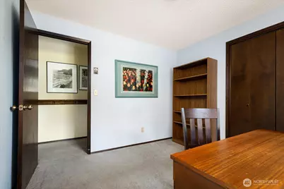 2047 Pine Wood Way, Oak Harbor, WA 98277 - Photo 18