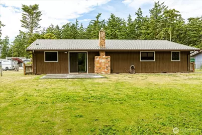 2047 Pine Wood Way, Oak Harbor, WA 98277 - Photo 34