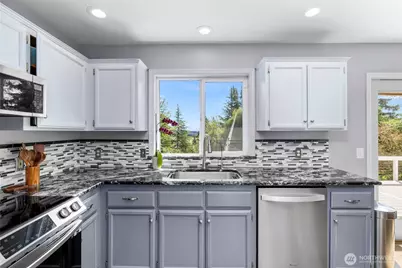 11243 Garland Lane, La Conner, WA 98257 - Photo 8