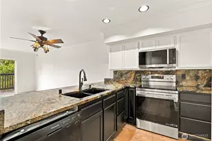 501 23rd Ave S, Seattle, WA 98144 - Photo 10