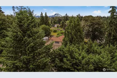 19810 11th Street E, Lake Tapps, WA 98391 - Photo 28