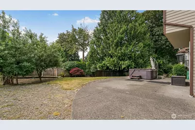 19810 11th Street E, Lake Tapps, WA 98391 - Photo 24