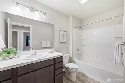 2045 81st Avenue E, Edgewood, WA 98371 - Photo 26