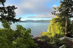 648 Lake Sammamish Ln NE, Bellevue, WA 98008 - Photo 6