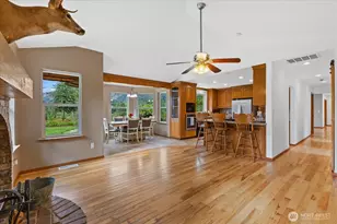 15619 N Trangen Loop Rd, Arlington, WA 98223 - Photo 4