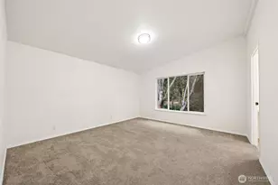 9421 21st Ave E, Tacoma, WA 98445 - Photo 12