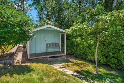 505 S 26th Street, Renton, WA 98055 - Photo 32