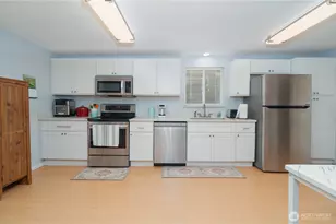 1634 Susan Ct SE, Tumwater, WA 98501 - Photo 10