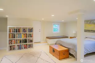 1557 Madrona Dr, Seattle, WA 98122 - Photo 18