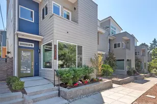 12032 33rd Ave NE, Seattle, WA 98125 - Photo 2