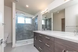 12032 33rd Ave NE, Seattle, WA 98125 - Photo 24