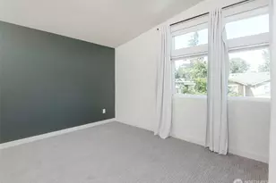 12032 33rd Ave NE, Seattle, WA 98125 - Photo 16
