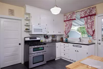 502 S 1st Ave, Walla Walla, WA 99362 - Photo 16
