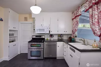 502 S 1st Ave, Walla Walla, WA 99362 - Photo 18