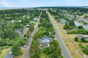 328 Ensign Ave NW, Ocean Shores, WA 98569 - Photo 22