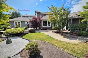 809 33rd St, Anacortes, WA 98221 - Photo 6