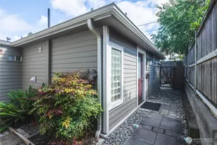 809 33rd St, Anacortes, WA 98221 - Photo 30