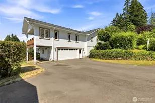 9931 Johnson Point Rd NE, Olympia, WA 98516 - Photo 30