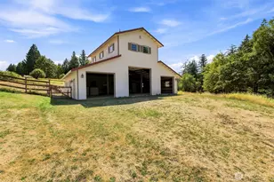 9931 Johnson Point Rd NE, Olympia, WA 98516 - Photo 32
